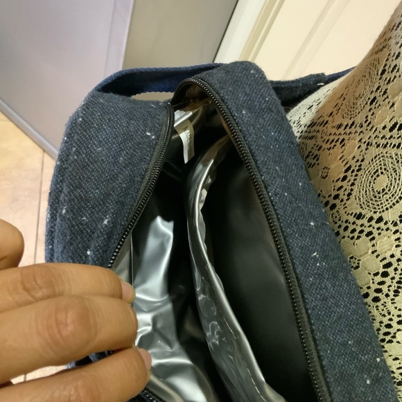 Foster & RYE INSULATED FANNY PACK - Picture 5 of 13